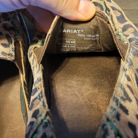 Ariat womens cruiser cheeta size 6 - Picture 3 of 8